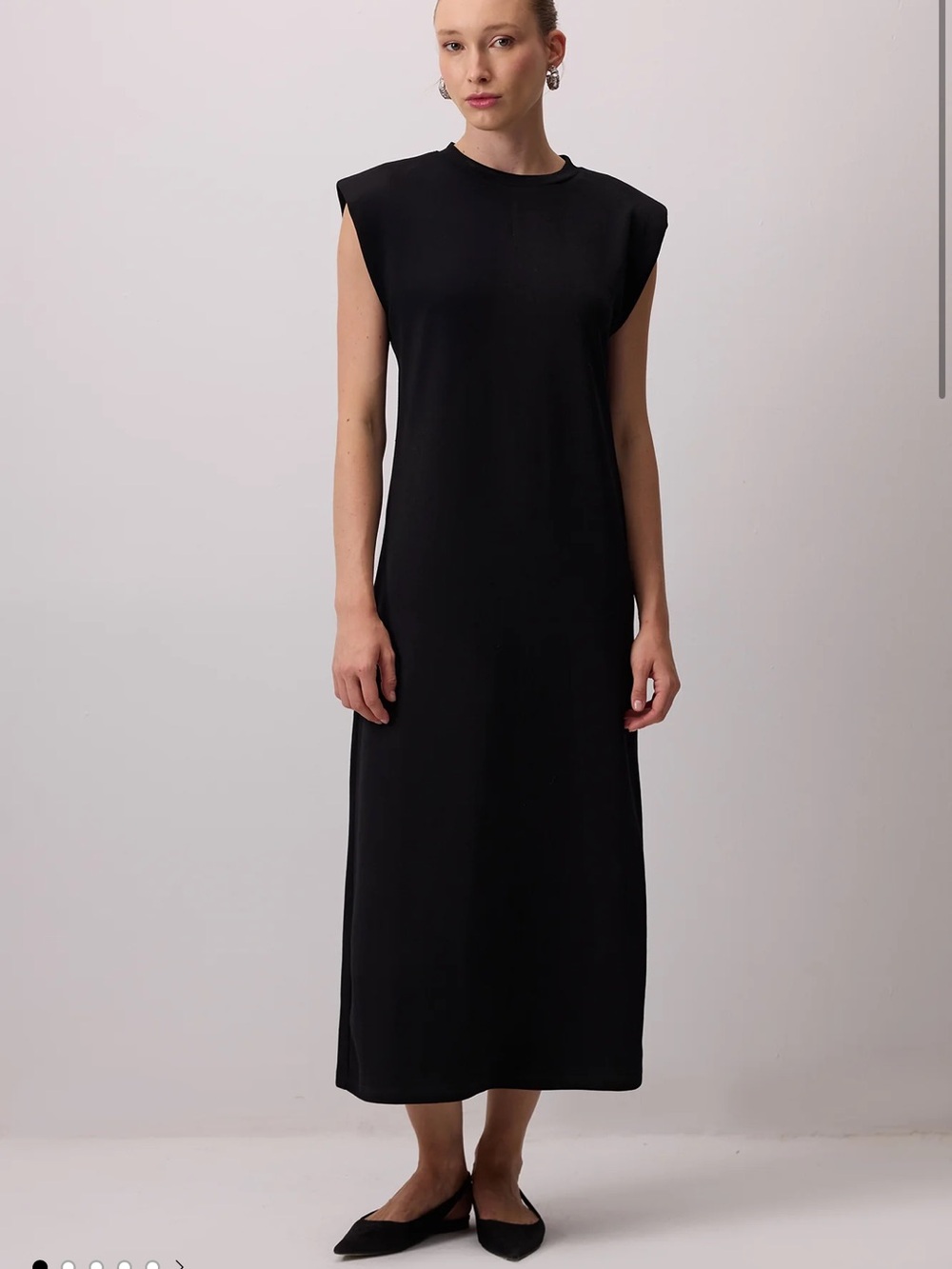 NEW Touché Privé Black Crew Neck Padded Shoulder Maxi Dress - Size 2